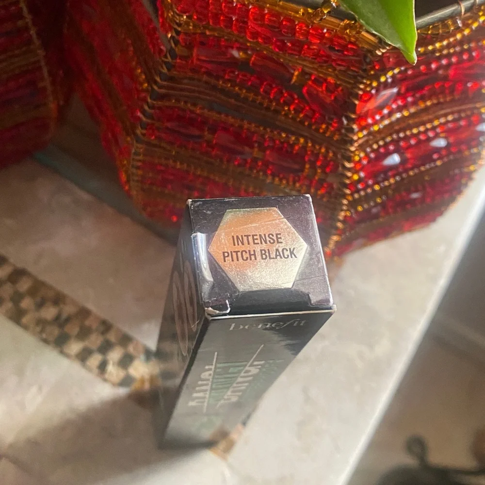 Benefit BADgal BANG! Waterproof Mascara -Bold Black 36 hours Intense Pitch Black